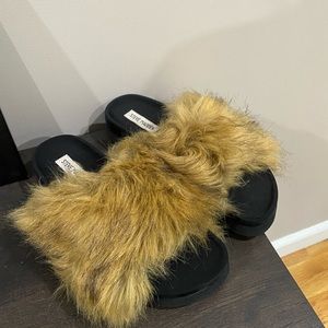 Steve Madden Faux Fur Slides